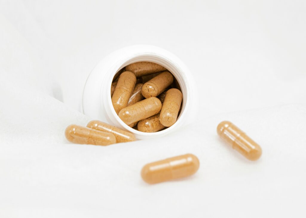 supliful supplements on demand zjdsctcskco unsplash